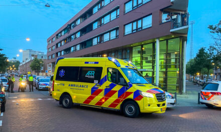 Gewonde na steekpartij in woning Toussaintstraat-Rotterdam