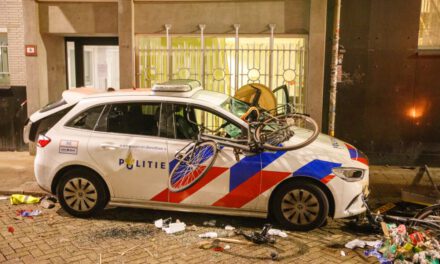 Relschoppers houden politie uren bezig in Rotterdam-centrum