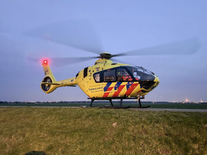 Traumahelikopter inzet op de Maaslandse Dam-Maasland